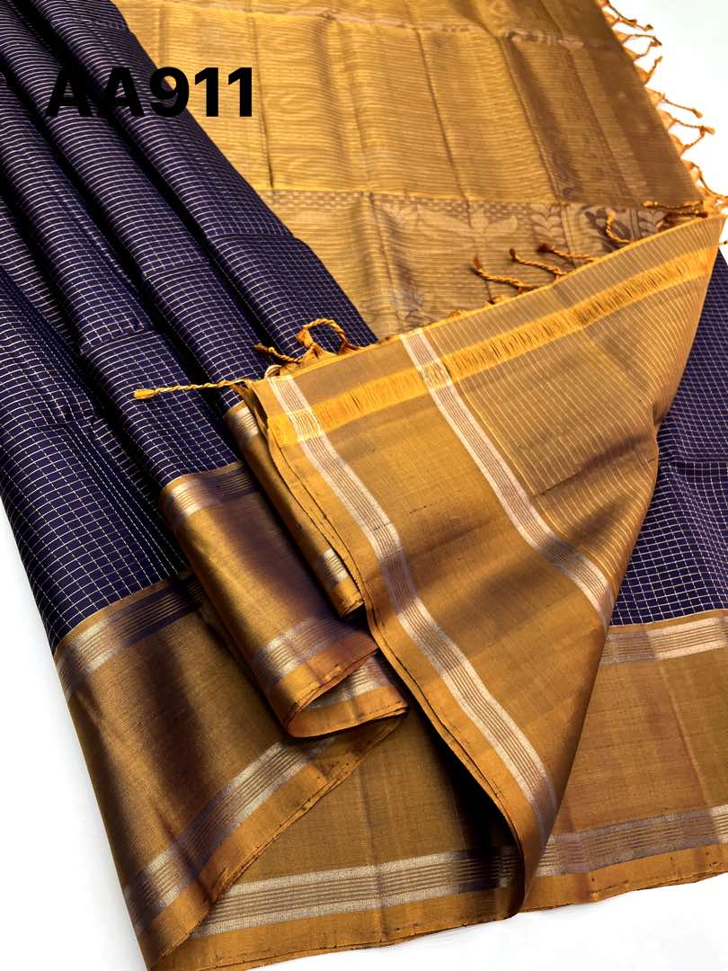 Beautiful Handloom Soft Silk Checked Design saree in Navy Blue with Olive Yellow color