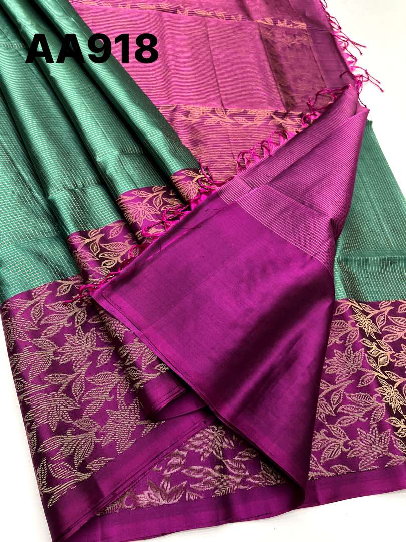 Beautiful Handloom Soft Silk Checked saree in Teal Green with Magenta Pink