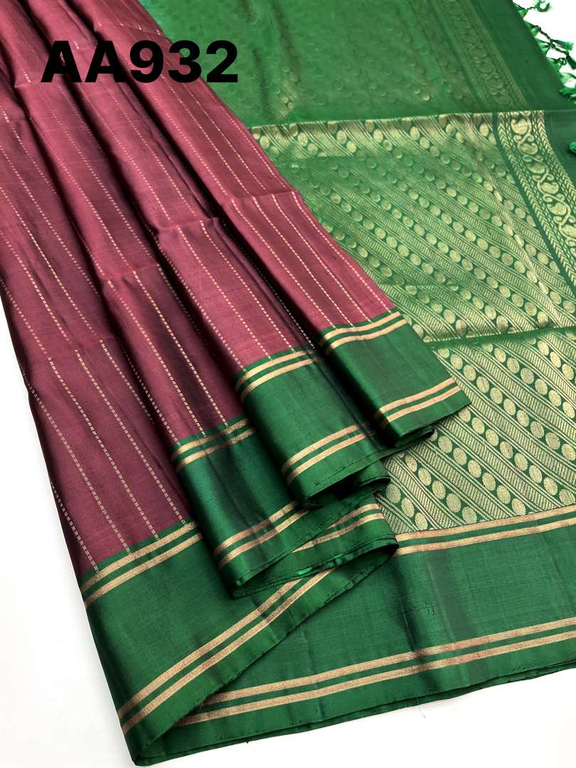 Beautiful Handloom Soft Silk Bhutta saree in Jamun color with Green