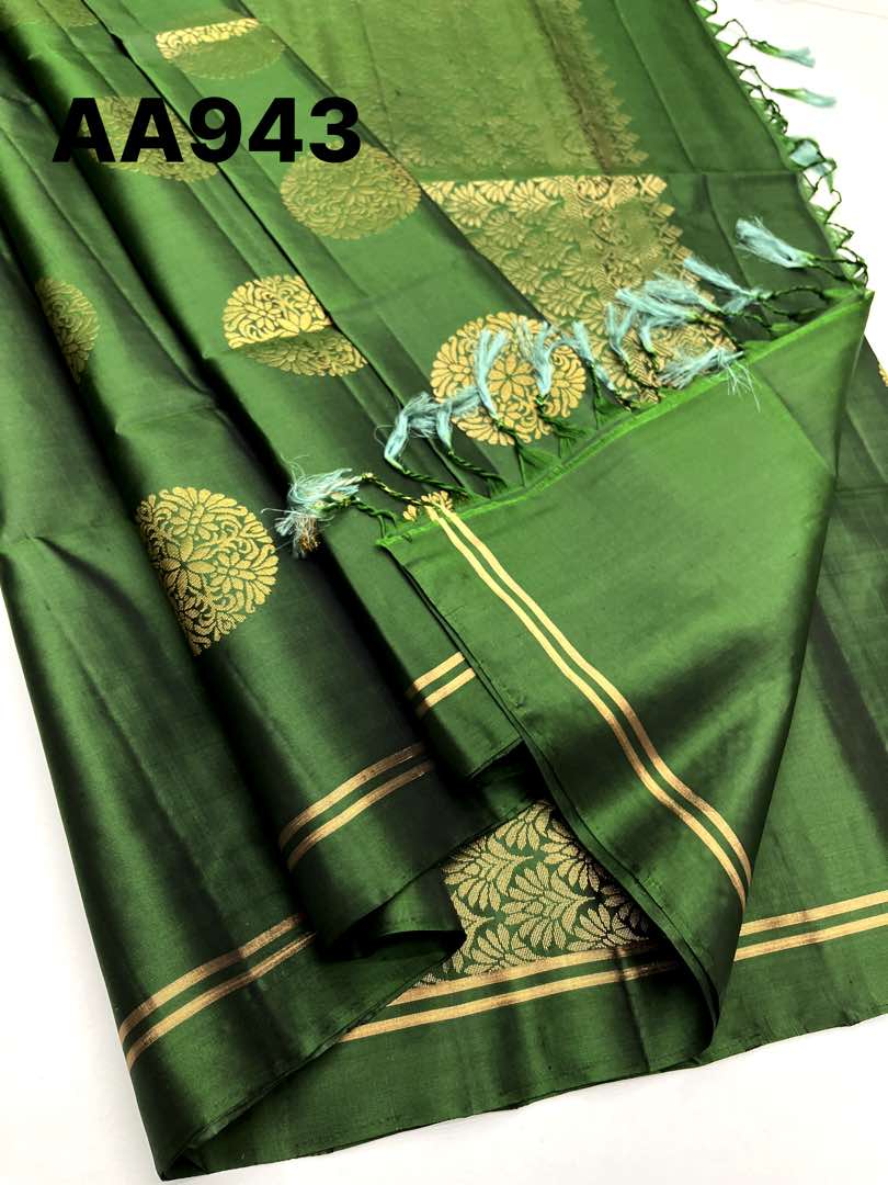 Beautiful Handloom Soft Silk Bhutta saree in Green color