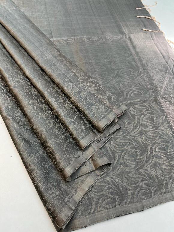 Beautiful Handloom Pure Soft Silk Silver Zari Bridal Saree in Silver Grey Color