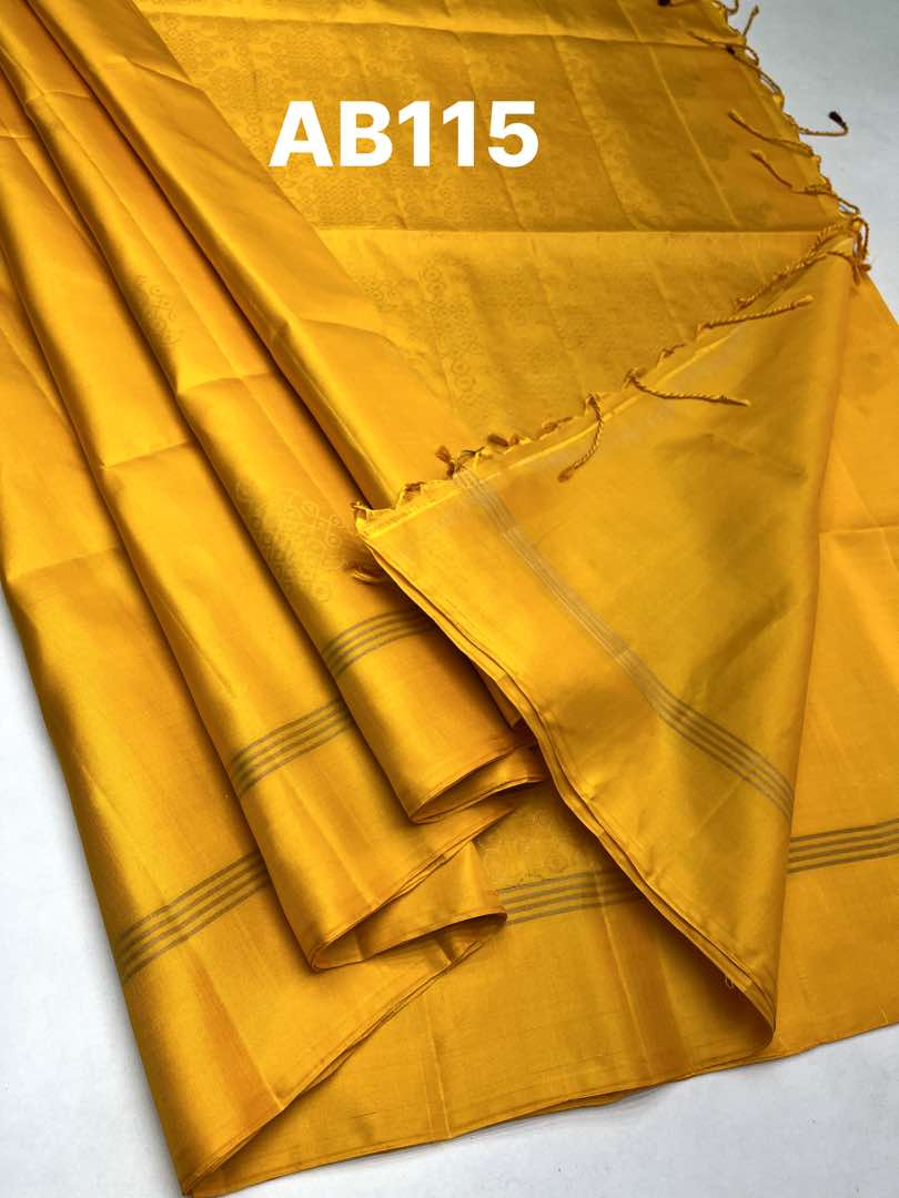 Beautiful Handloom Soft Silk Kolam saree in Yellow