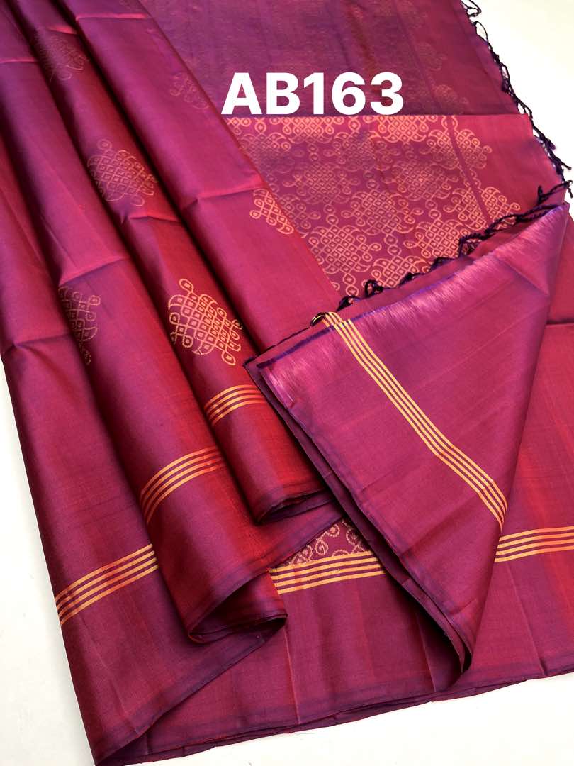 Beautifull Handloom Soft Silk Kolam saree in Reddish Purple