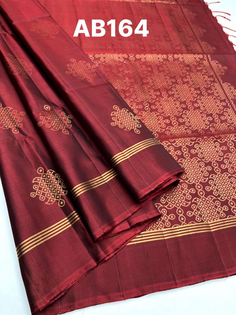 Beautifull Handloom Soft Silk Kolam saree in Marroon