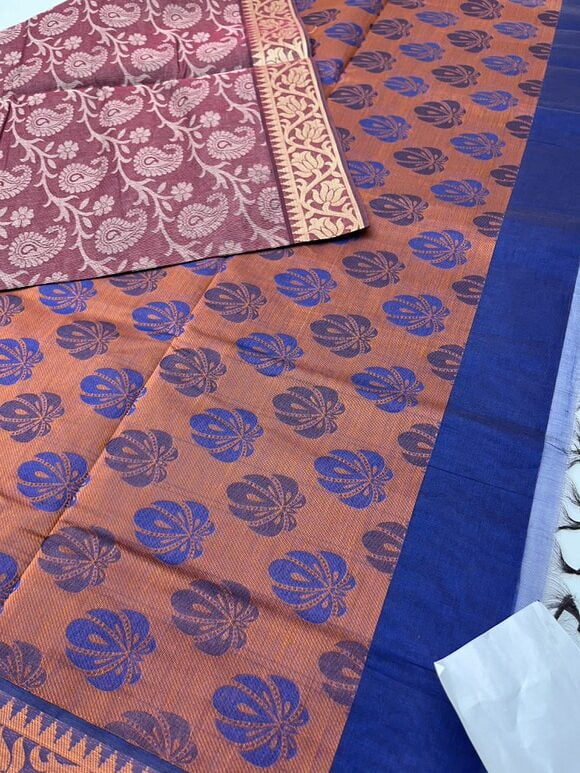 Pure cotton sarees with all over empose design in Meroon color