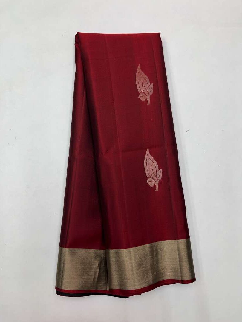 Beautiful Handloom Soft Silk Bhutta saree in Brick Brown with Black