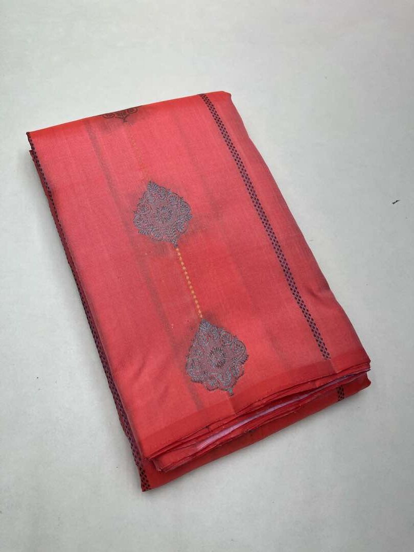 Beautiful Handloom Soft Silk Fancy saree in Peach color