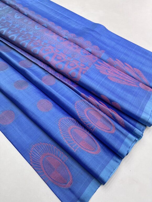 Handloom Pure Soft Silk Bhutta Saree in Neon Blue without Contrast color