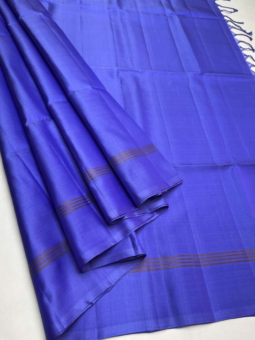 Beautiful Handloom Soft Silk Plain saree in Neon Blue