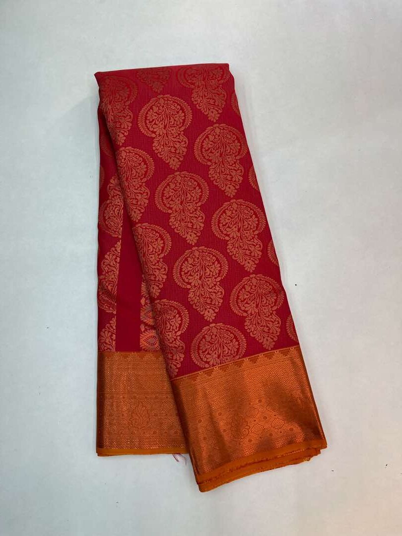 Beautiful Handloom Soft Silk Bridal saree in Red color