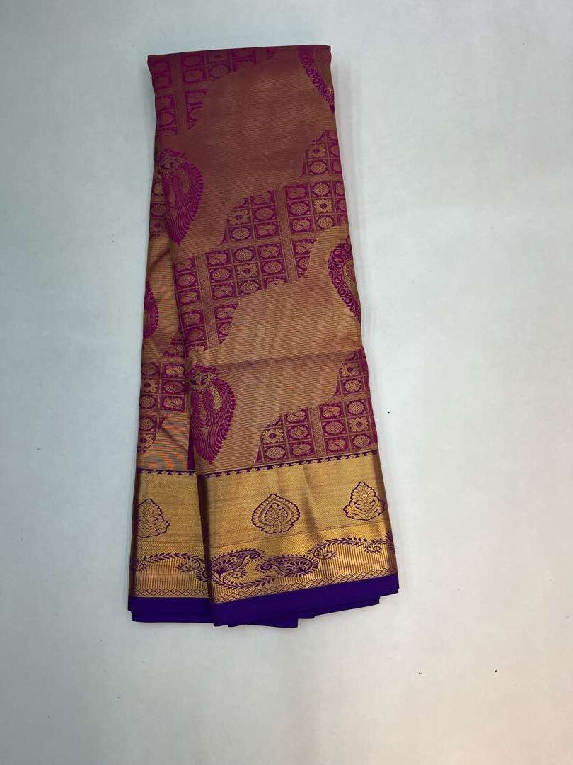 Beautiful Handloom Soft Silk Bridal saree in Pink with Purple