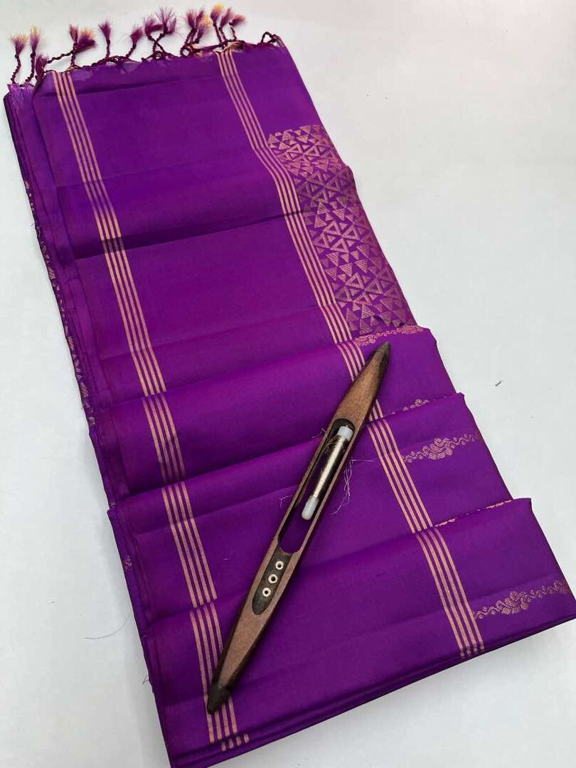 Beautiful Handloom Soft Silk Stripes saree in  Purple color