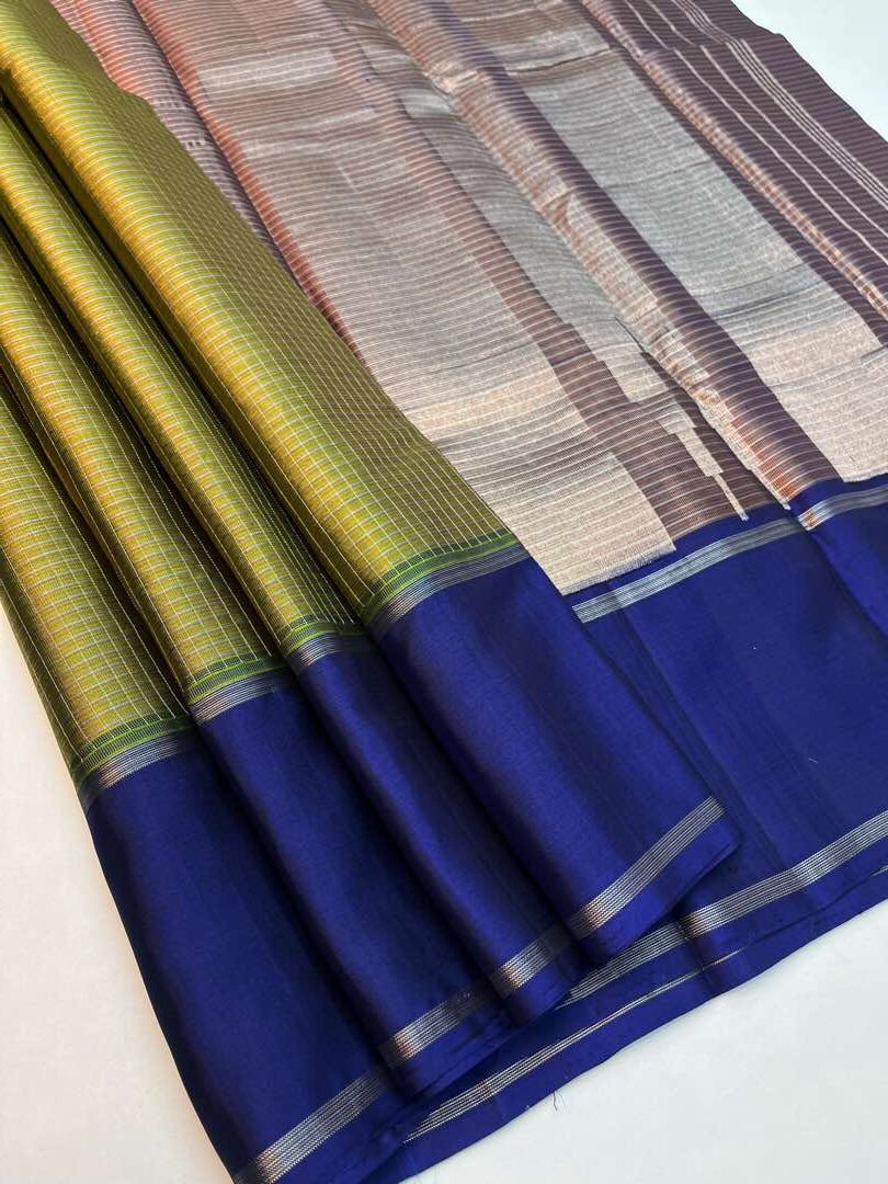 Beautiful Handloom Soft Silk Checked saree in Olive with Blue color