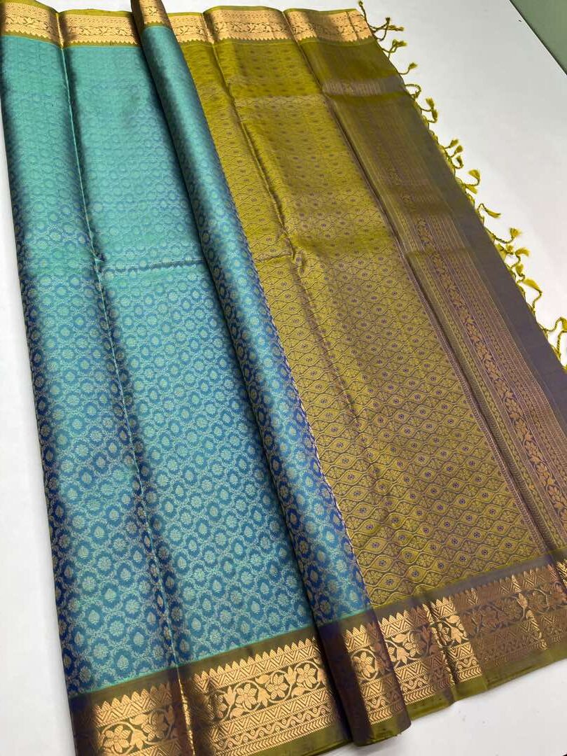 Beautiful Handloom Pure Soft Silk Empose Design Saree in Teal Blue with Mehandi Green