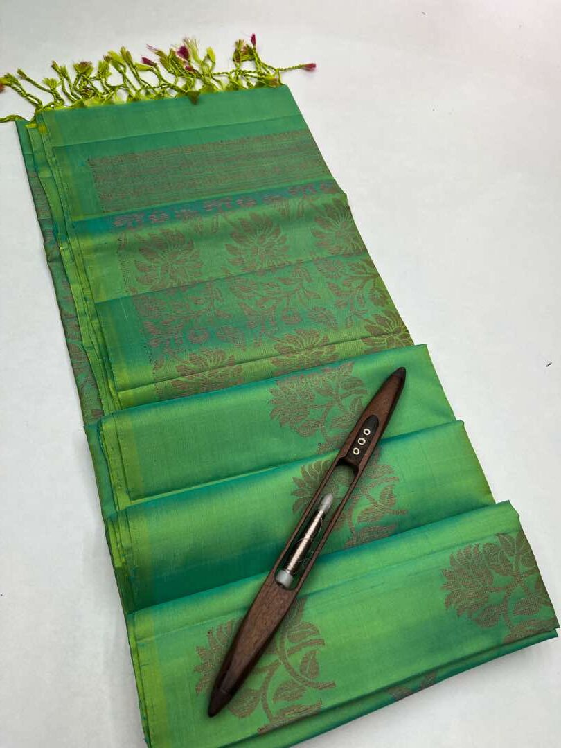 Beautiful Handloom Soft Silk Bhutta Saree in Green color