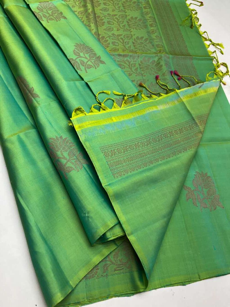 Beautiful Handloom Soft Silk Bhutta Saree in Green color