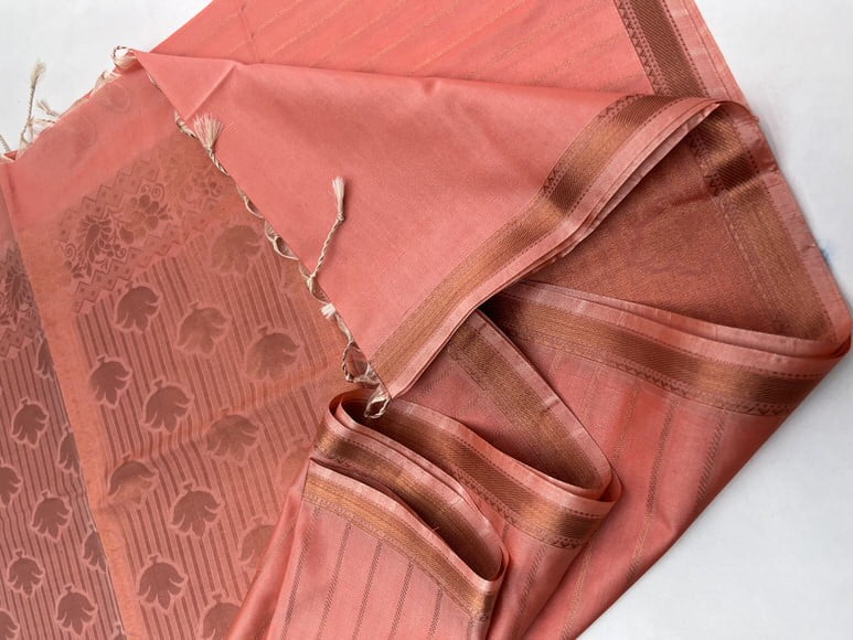 Soft Cotton Stripes saree in light Pink Color