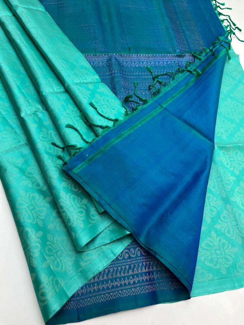 Beautiful Handloom Soft Silk Bridal saree in Sea Blue with Peacock Blue