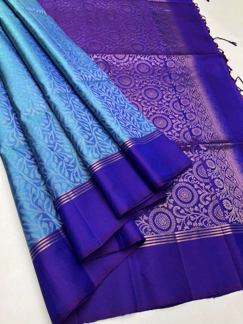 Beautiful Handloom Soft Silk Bridal saree in Blue with Violet