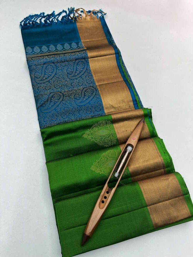 Beautiful Handloom Soft Silk Bhutta saree in Green with Teal Blue