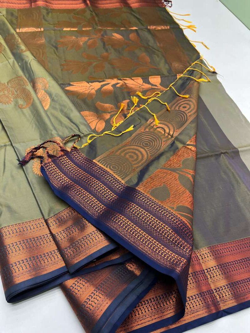 Semi  silk  Bhutta saree in Dual tone Green with Yellow cross Blue