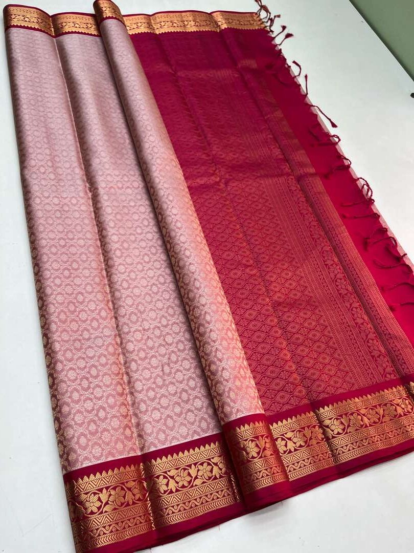 Beautiful Handloom Soft Silk Empose Design saree in Light Pink with Pink