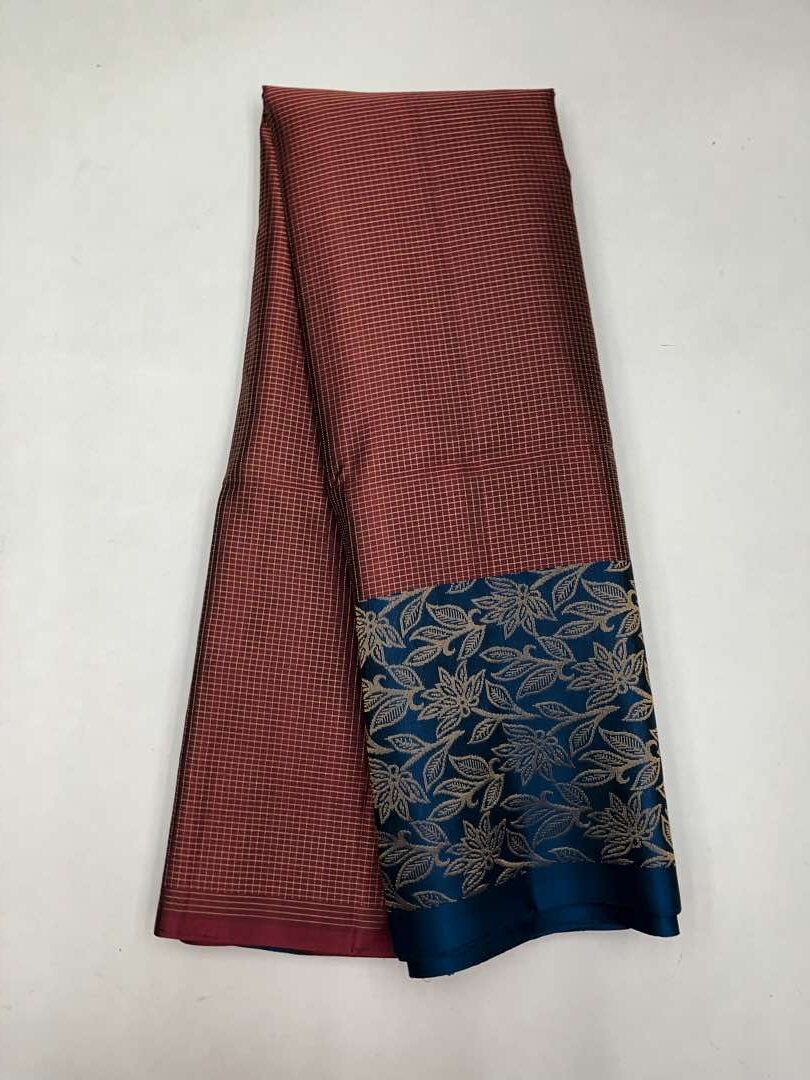 Beautiful Handloom Soft Silk Checked saree in Brown with Teal Blue