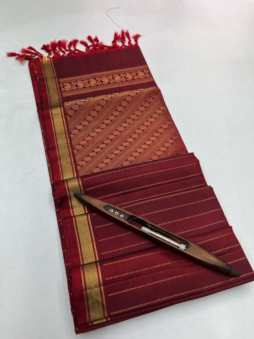 Beautiful Handloom Soft Silk Bhutta saree in Maroon color