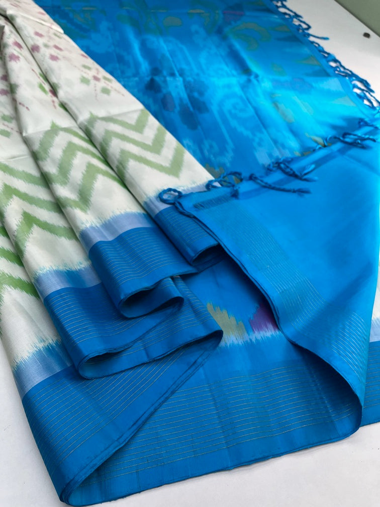 White & Blue - Pochampally Soft Silk Saree