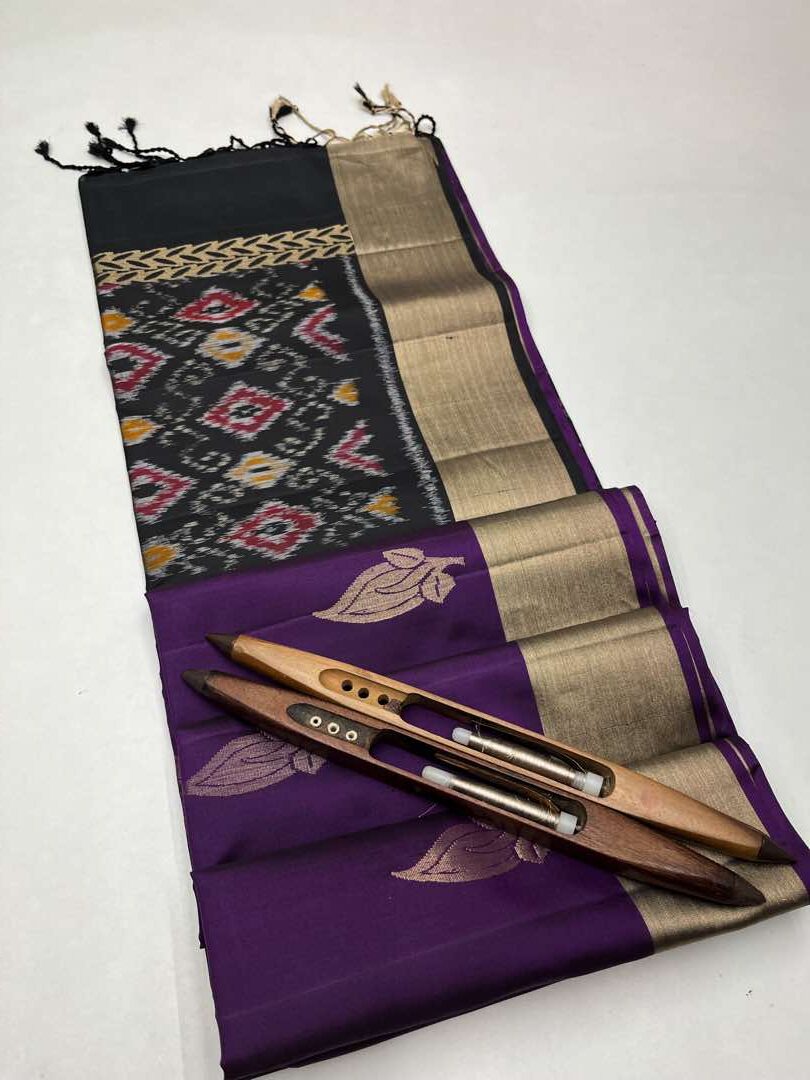 Beautiful Handloom Soft Silk Bhutta saree in Purple with Black