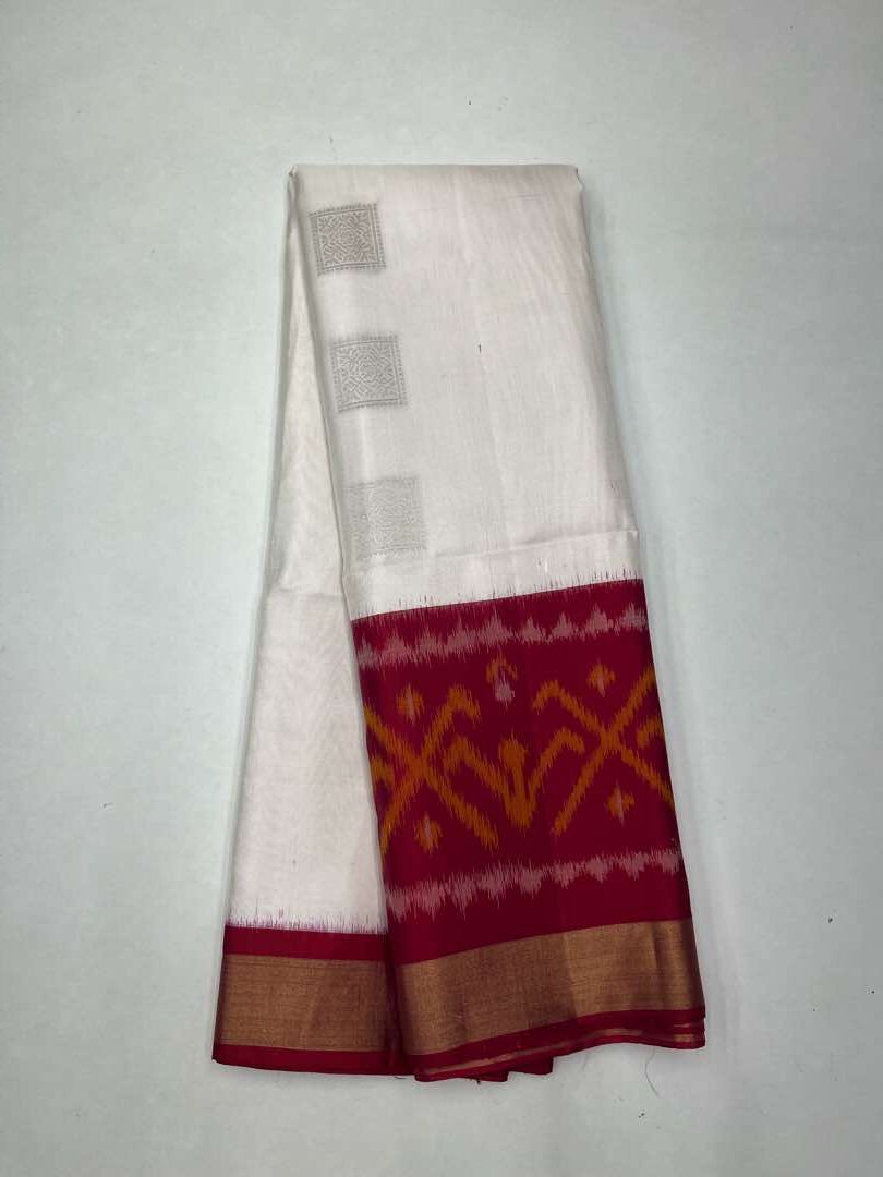 Beautiful Handloom Soft Silk Bhutta saree in White with Reddish Pink