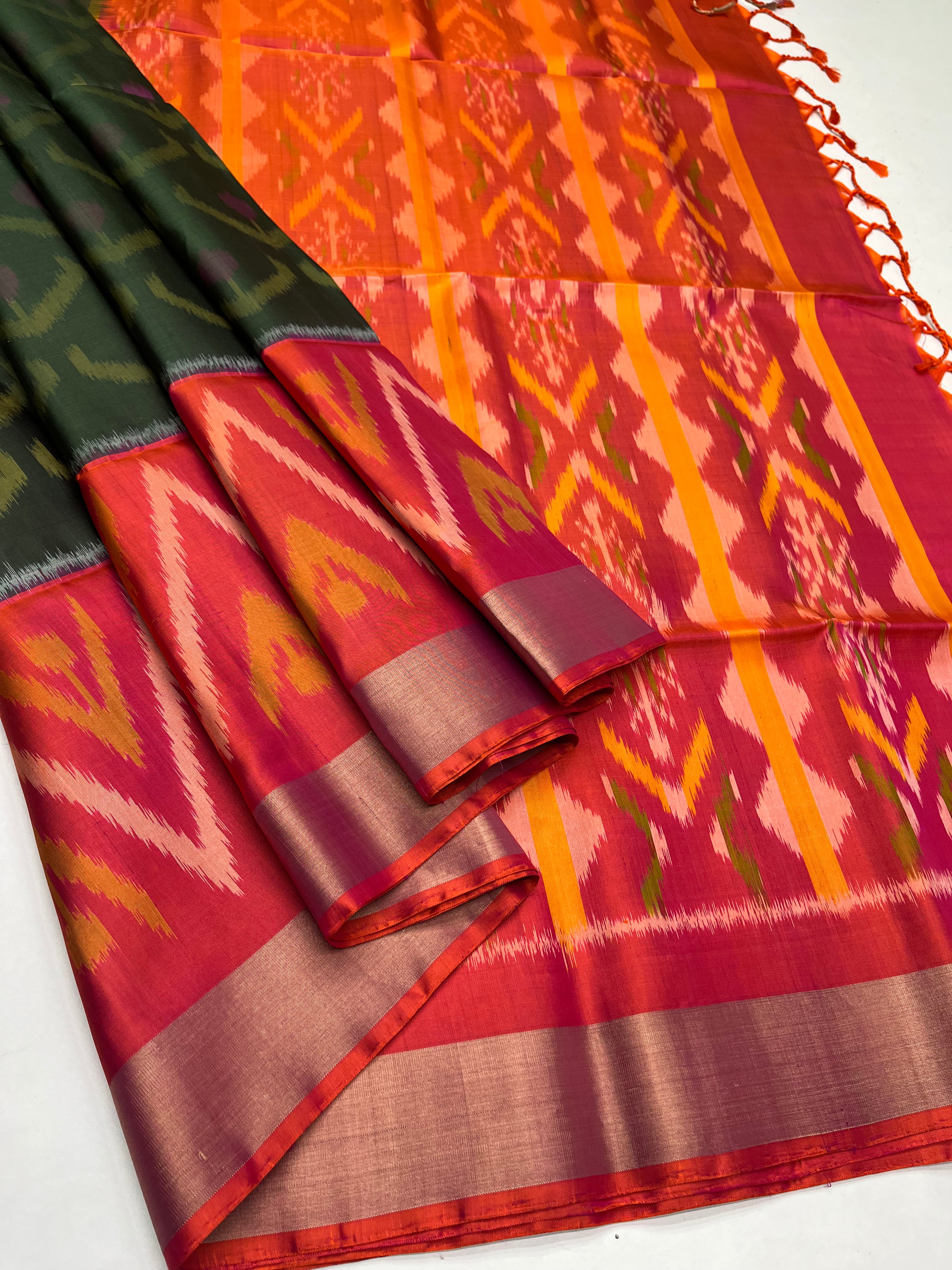 Green & Orangish Pink - Soft Silk Pochampally Saree