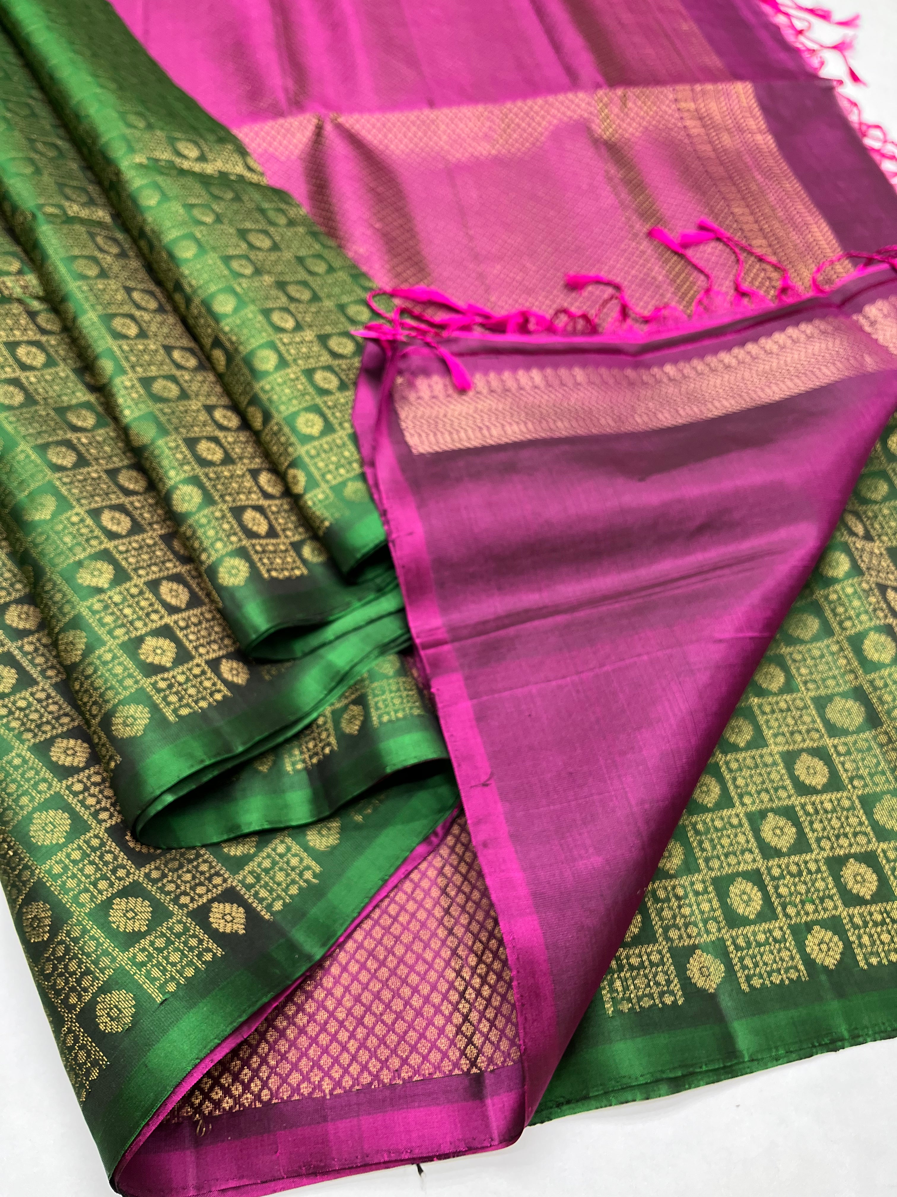 Green & Magenta - Soft Silk Saree