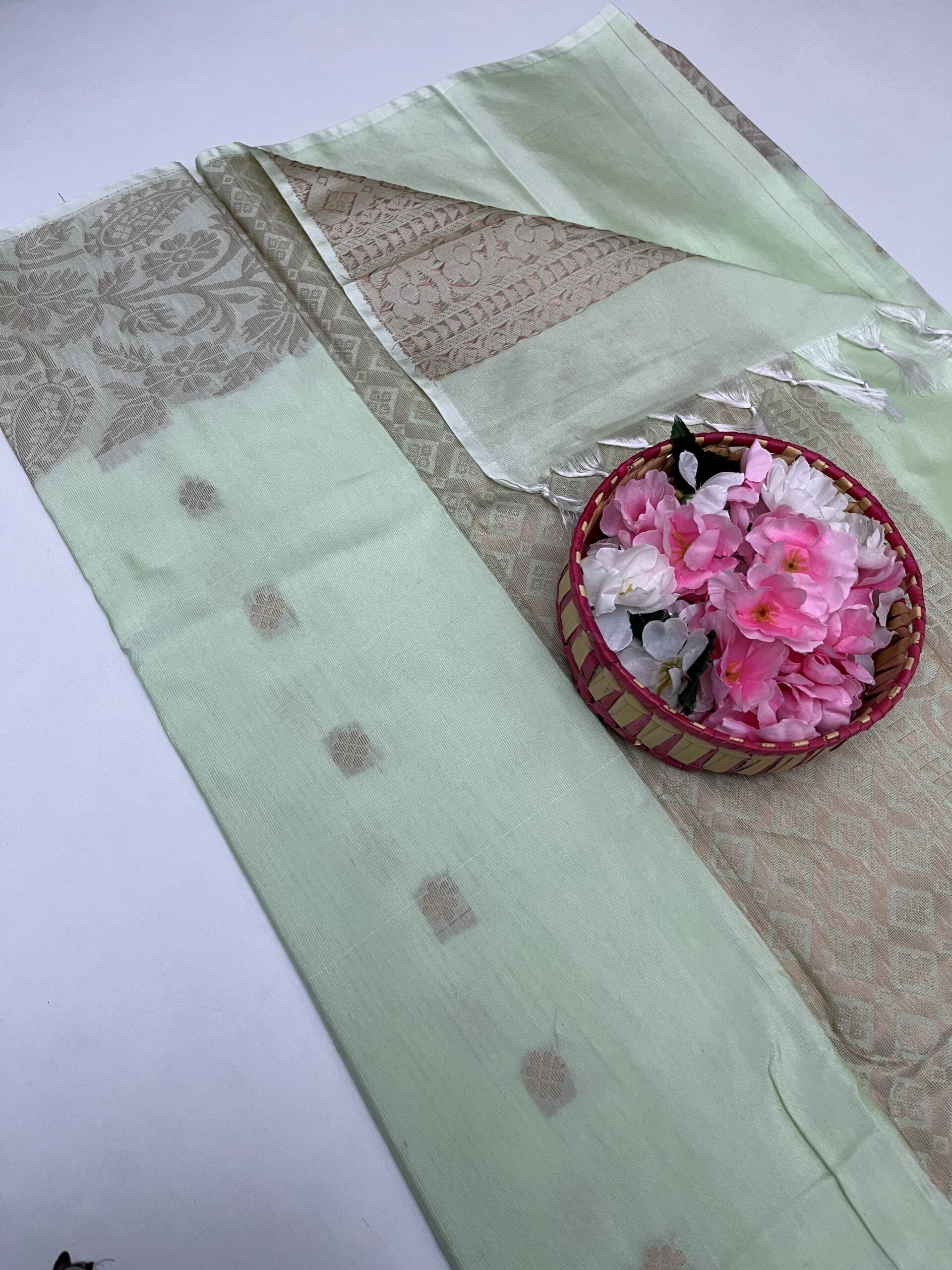 Soft Cotton Double side Turning border saree in Pistha Green