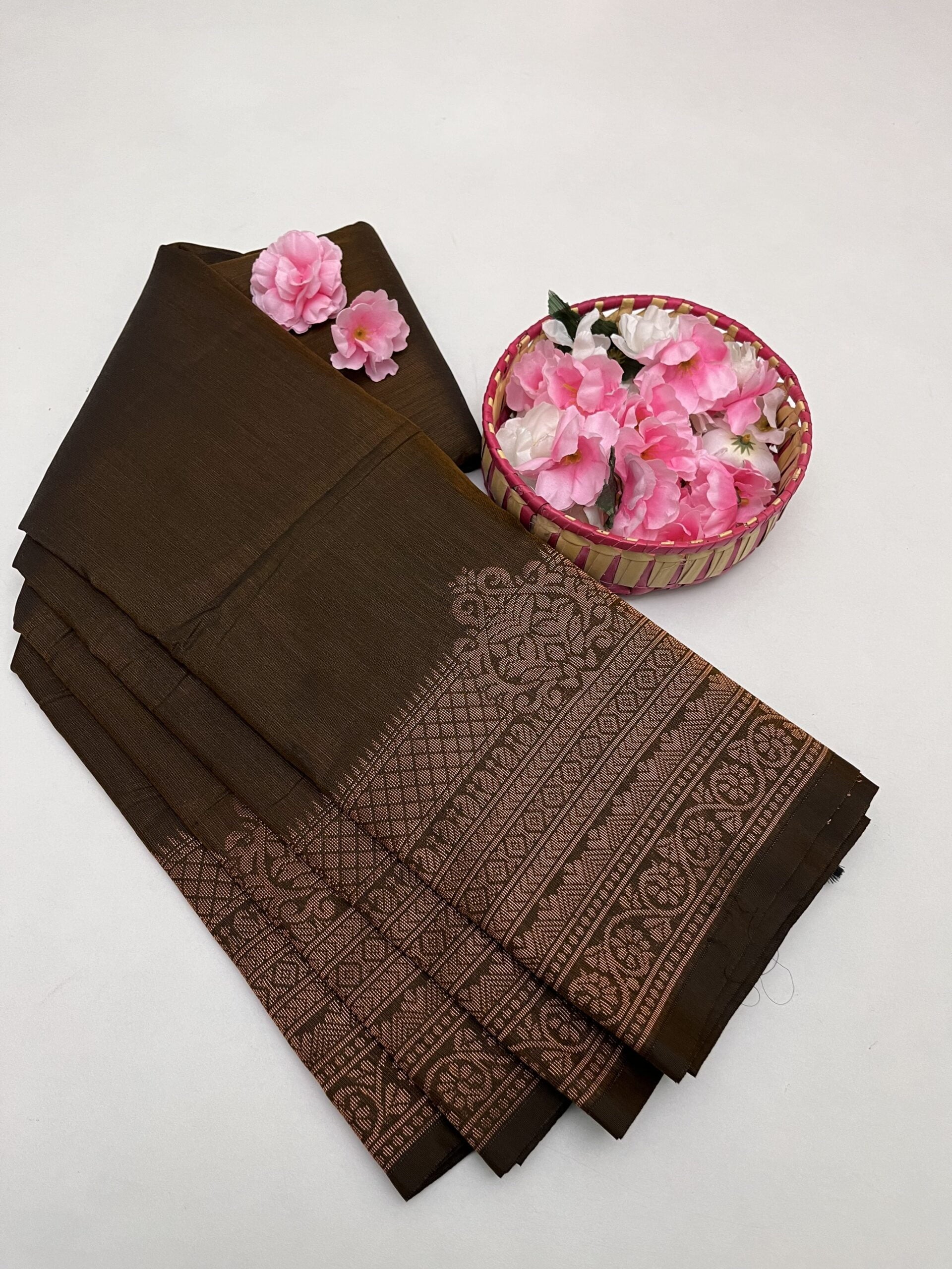 Soft Cotton Double side Turning border saree in choclate Brown