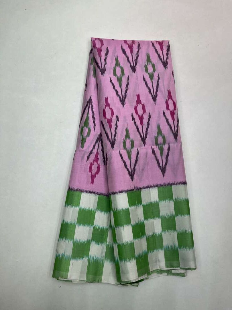 Beautiful Handloom Soft Silk Pochampally Ikkat Design saree in Rose Milk with Green