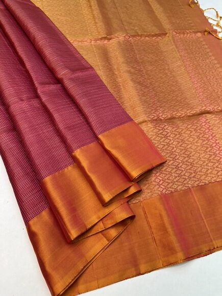 Beautiful Handloom Pure Handloom Soft Silk Vaira Oosi Red with Mango Yellow