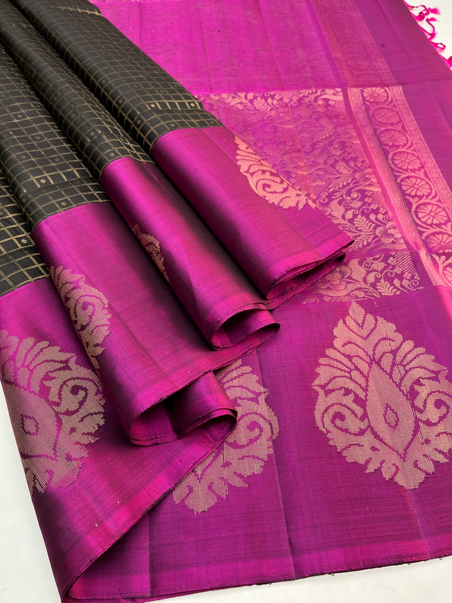 Dark Grey & Pink - Soft Silk Checked Saree