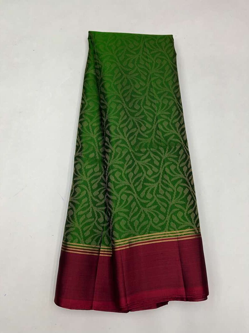 Beautiful Handloom Soft Silk Bridal saree in Green with Marroon