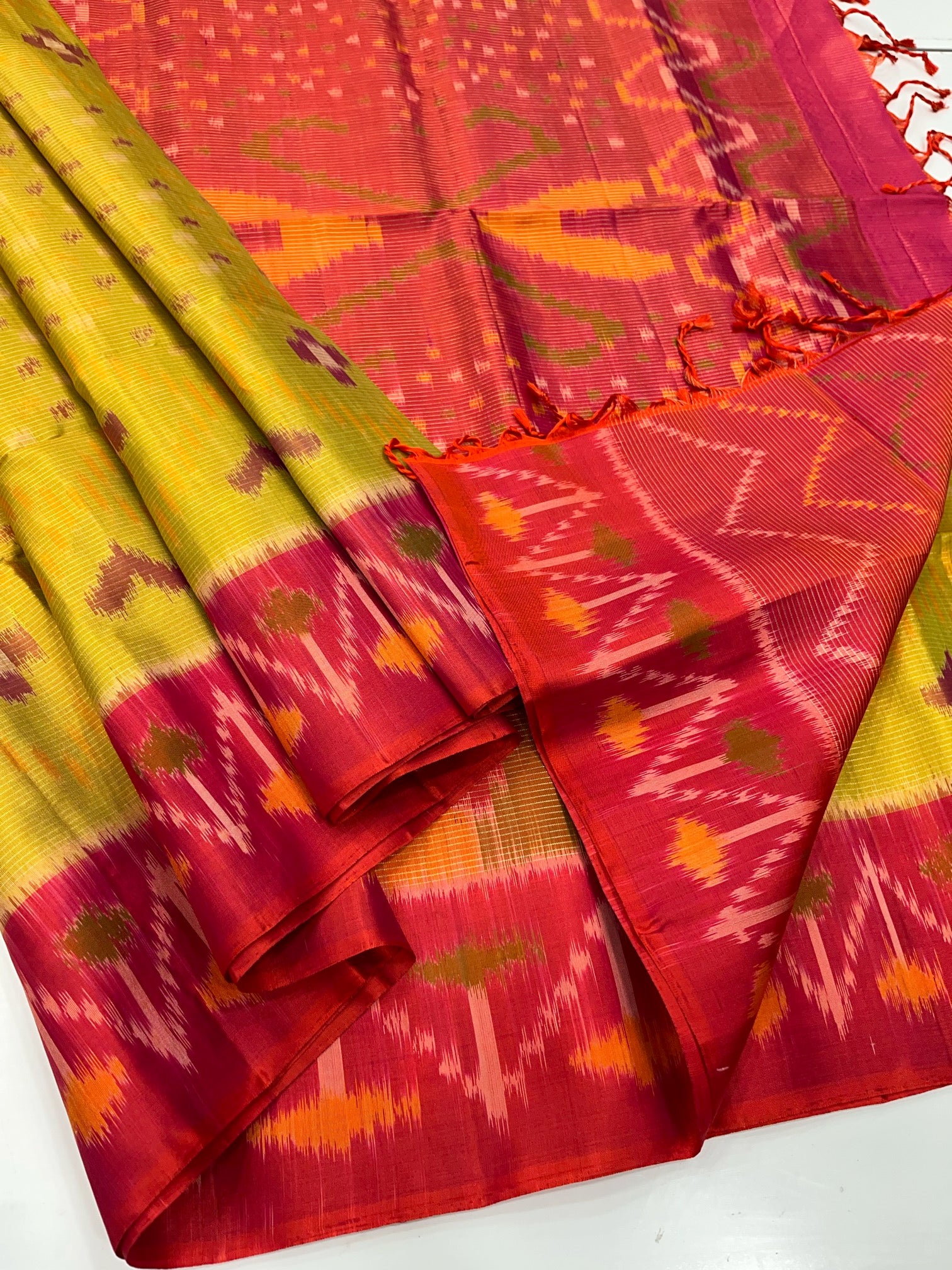 Yellow & Red - Pochampally Soft Silk Saree