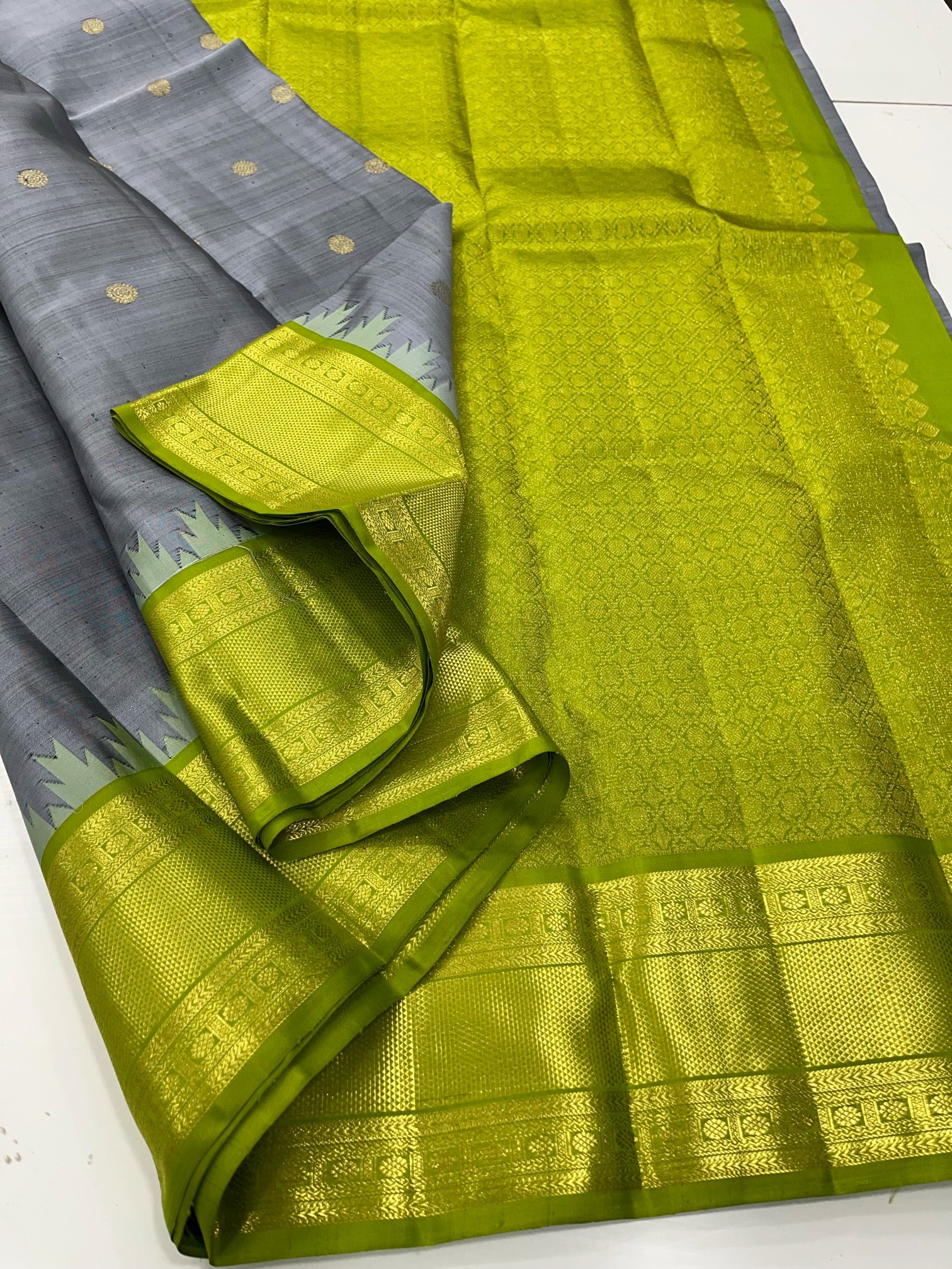 Grey & Parrot Green - Kanjeevaram Silk Saree