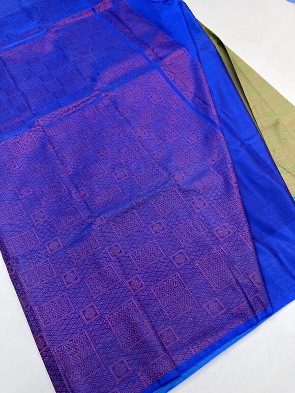 Semi Kanjeevaram Bridal saree in Green with Blue color