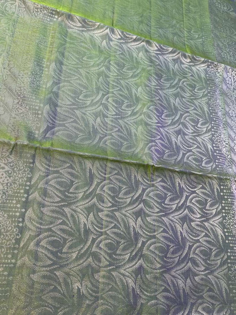 Beautiful Handloom Soft Silk Bridal saree in Green cross blue colour