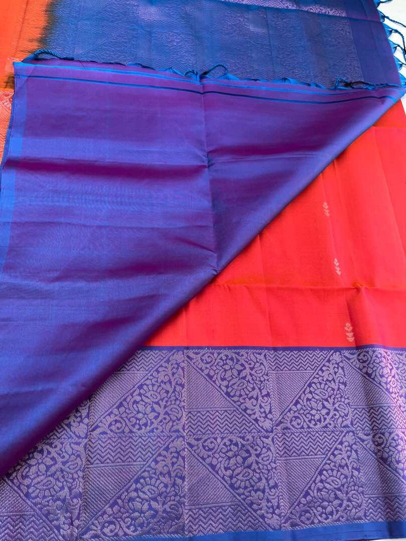 Beautiful Handloom Soft Silk Turning saree in Pinkish Orange with Blue