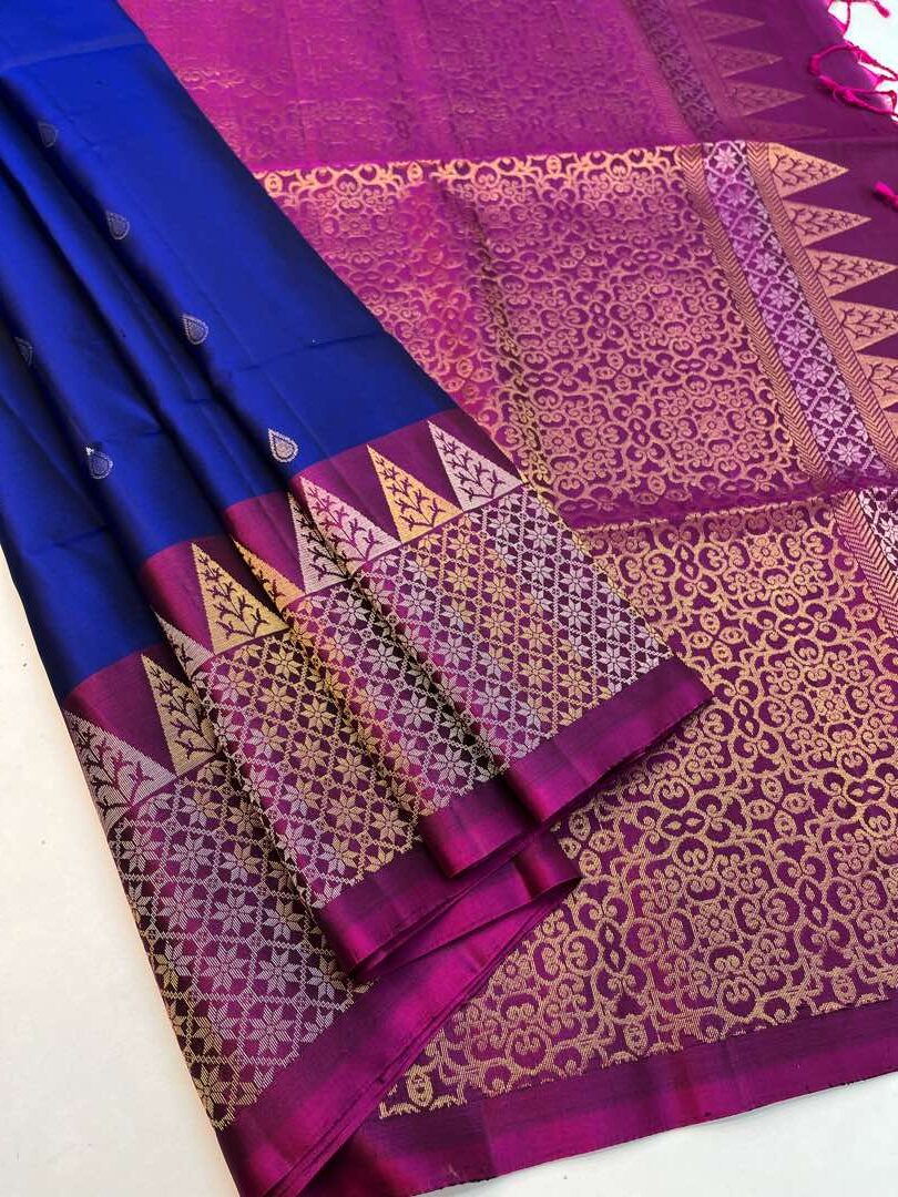 Beautiful Handloom Soft Silk Turning saree in Dark Blue with Pink