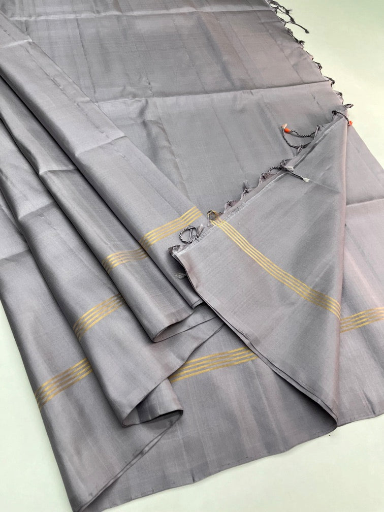 Grey - Soft Silk Plain Saree